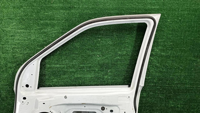 Дверь передняя правая Land-Rover Freelander 2 (2006-2014)