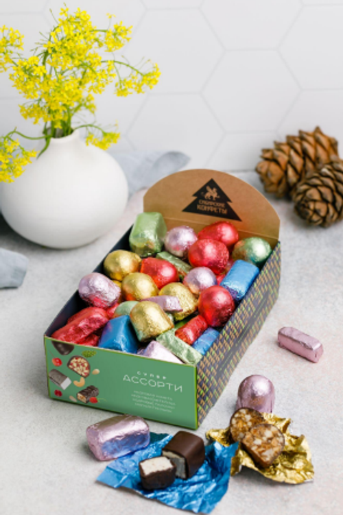 Супер ассорти 13 вкусов / шоу-бокс / 615 г / ТМ Сибирские конфеты