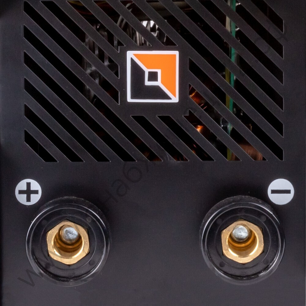 Сварочный аппарат UNO MMA 200 SYN