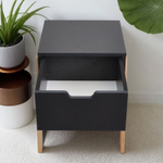 Тумба прикроватная Мунк в спальню и прихожую, с ножками из дуба, с ящиком, черный