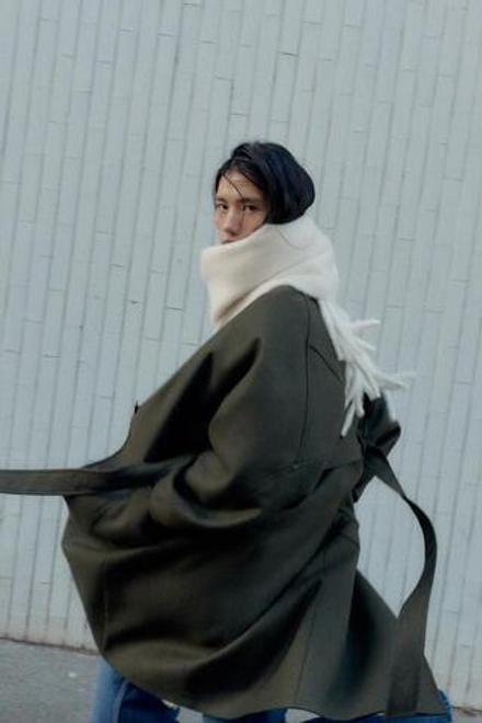 ZARA ОДНОТОННЫЙ ШАРФ С БАХРОМОЙ, ЭКРЮ