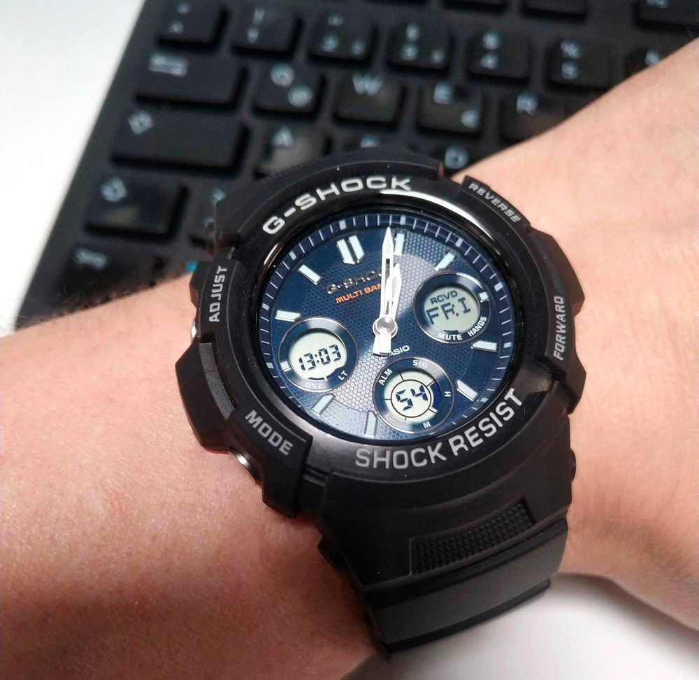 Часы Casio AWG-M100SB-2A
