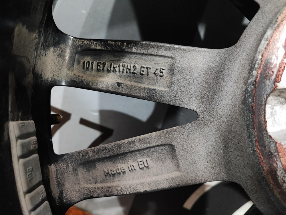 Диск литой R17 Toyota Camry (XV50) 11-18 Б/У Оригинал PW45705001