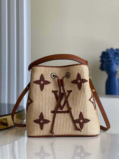 Louis Vuitton NeoNoe MM