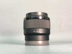 Sony 50mm f/1.8 OSS Sony E