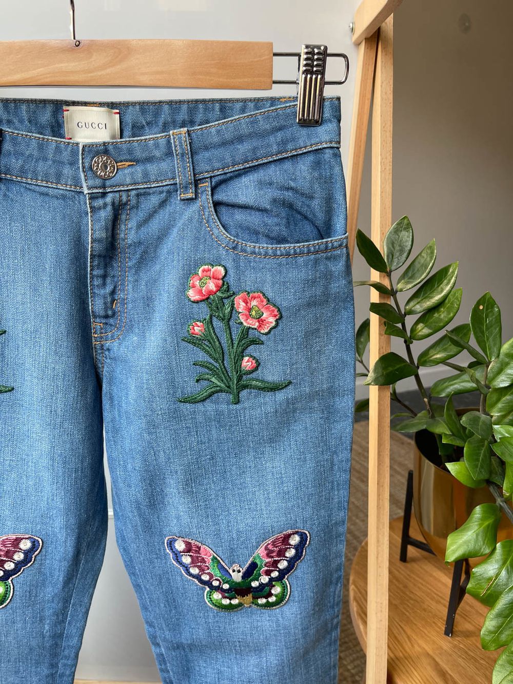 Джинсы Gucci, 152