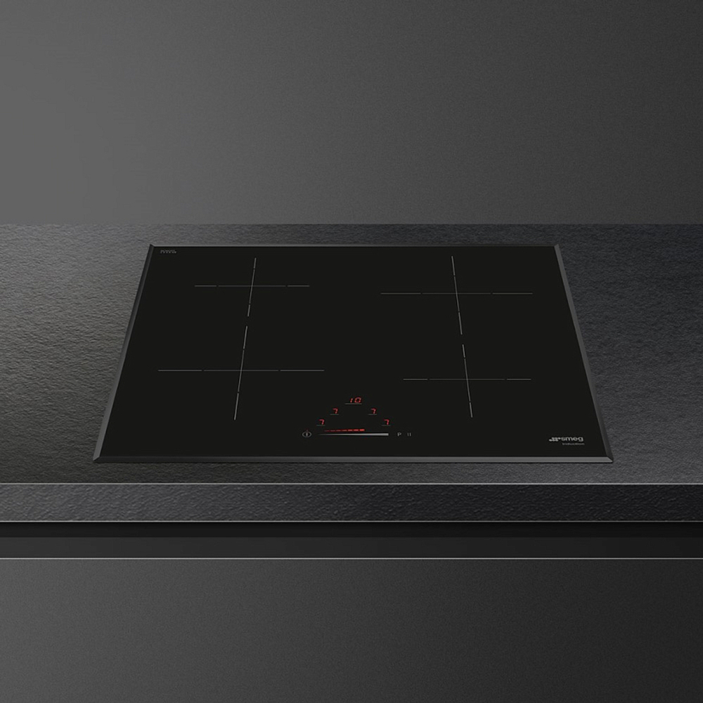 Индукционная варочная панель Smeg SI4642B