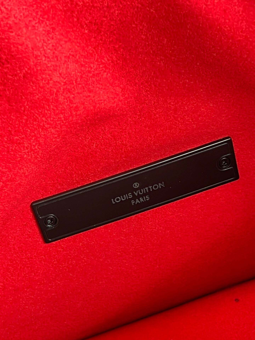 Louis Vuitton Dauphine MM