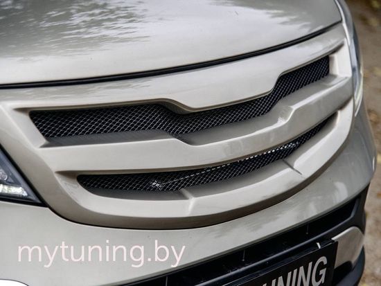 Решетка радиатора V.1 для Kia Sportage III