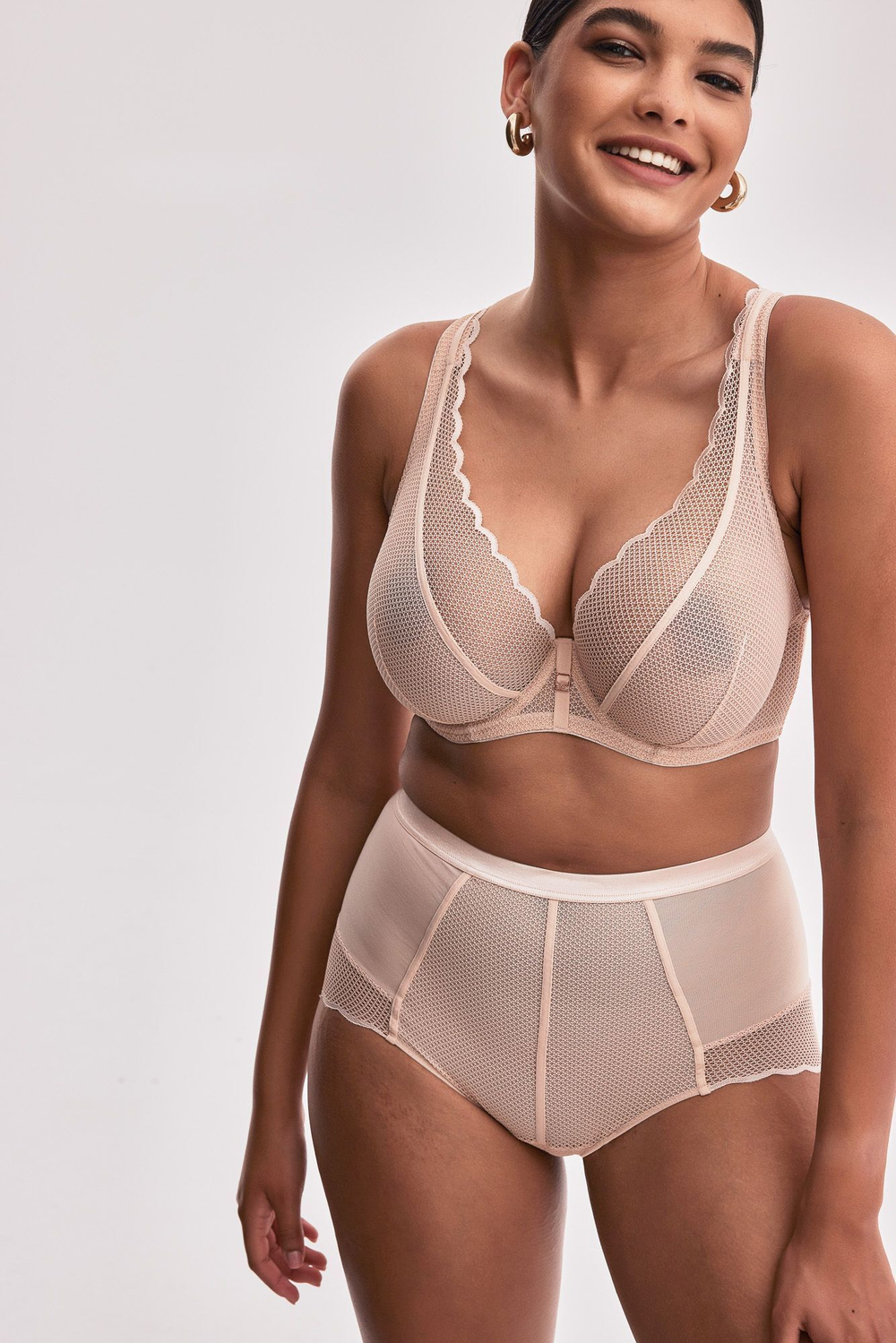 Телесный бюстгальтер-бралетт с мягкими чашками +size Chita (Размер: 95C) (Цвет: телесный)