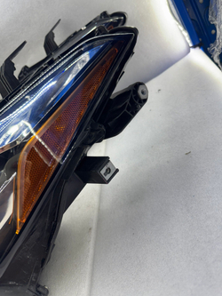 LED фара правая/левая для Toyota Avalon (, оригинал)