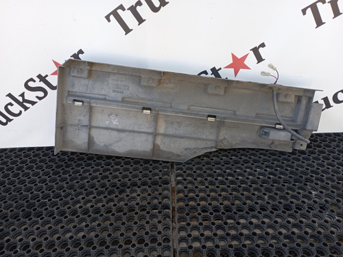 Продолжение крыла левого