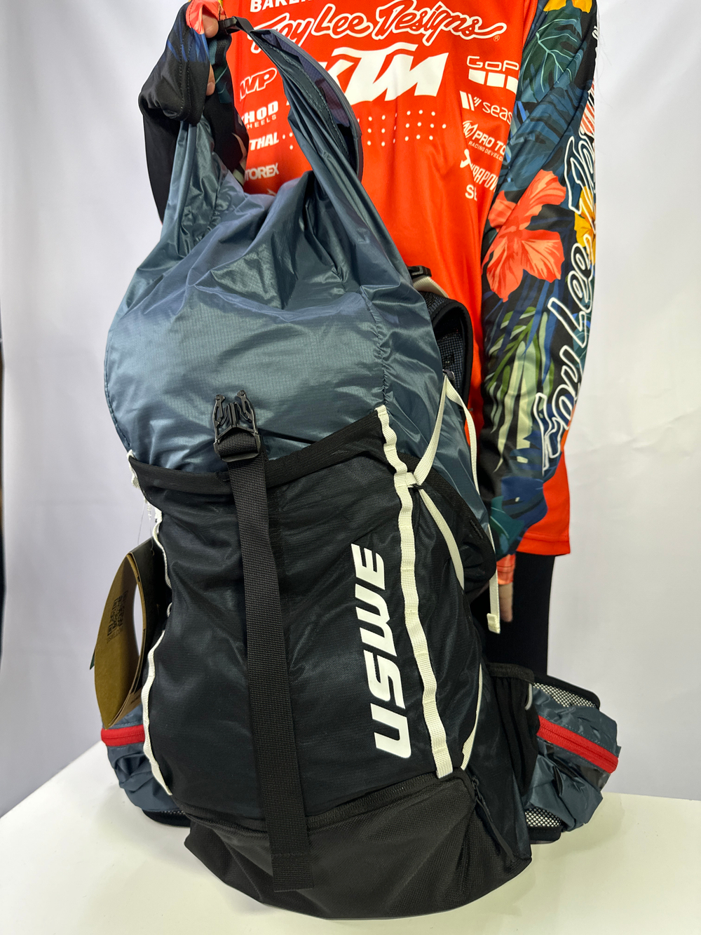 Рюкзак USWE HAJKER ULTRA 30L Fastpacking Pack