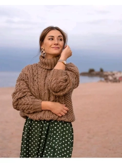 Свитер с воротом ручной работы Melody