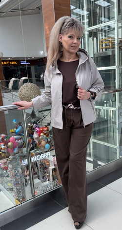 Куртка-ветровка с леопардовым принтом