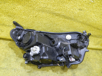Фара левая Toyota Rav 4 CA40 (2015-2019) LED