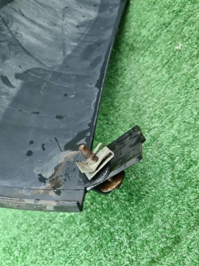 Юбка заднего бампера Land Rover Discovery 5 16-21