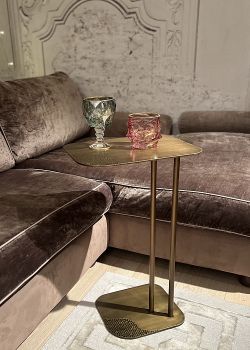 Стол приставной "Мунривер"