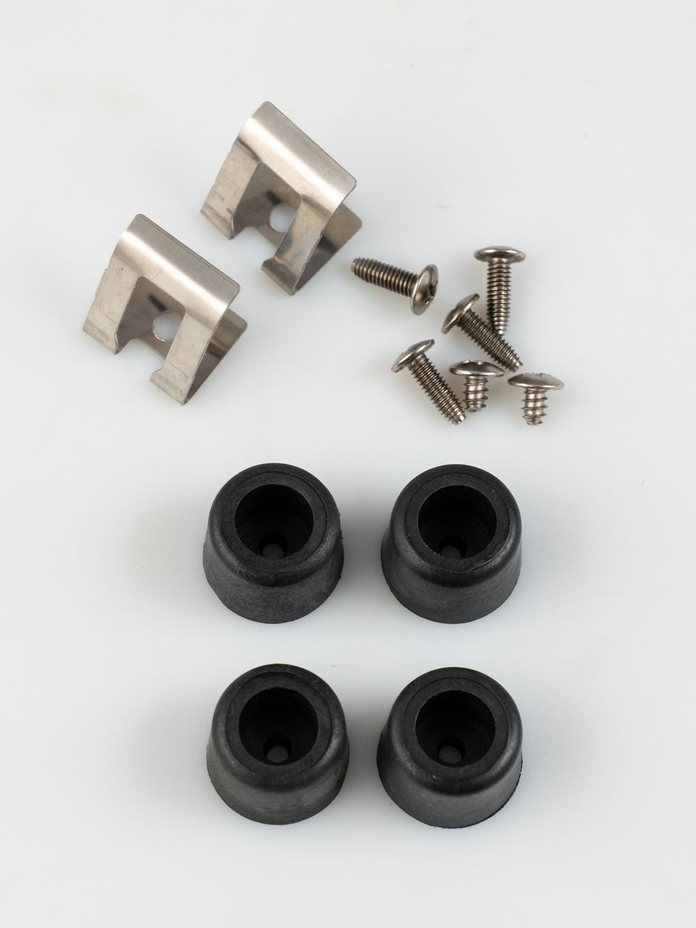 Индукционная варочная панель MACBI GK-ID 303619 EB-P: шнур с вилкой, 2 конфорки 3600Вт, непрерывный нагрев, черный/матовый