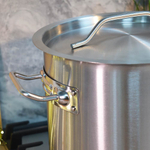 Кастрюля 10л, нерж.сталь, d=25см, h=21см, тройное дно, индукция, мерная шкала, "PROFESSIONAL" Luxaro