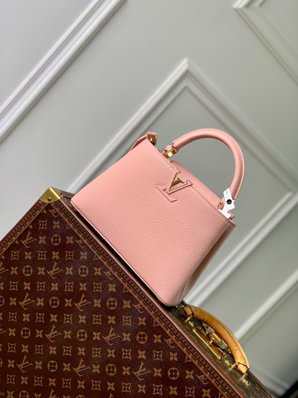 Louis Vuitton Capucines BB