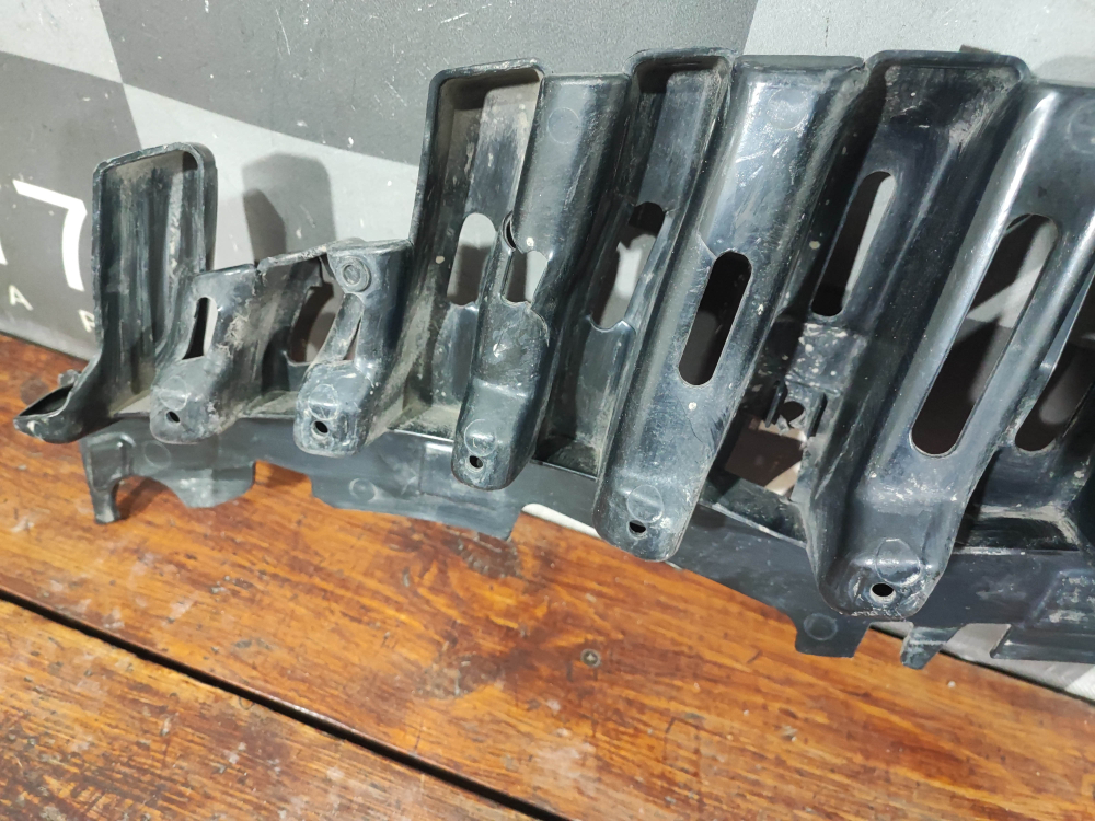 Абсорбер переднего бампера Range Rover 4 (L405) 12-22 Б/У Оригинал LR038730