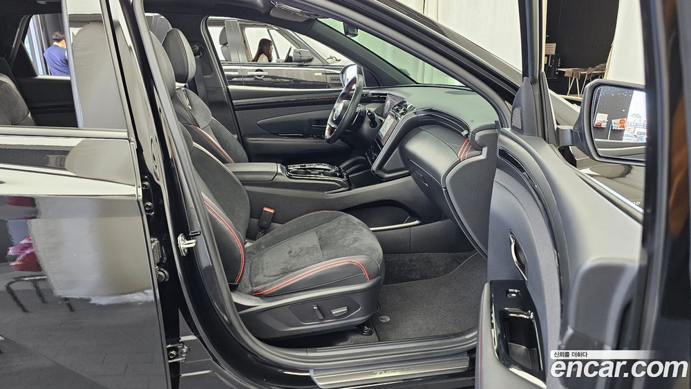 Hyundai Tucson (NX4) Бензин 1.6 Turbo 2WD (04.2022)