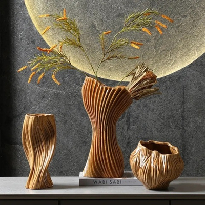 Ваза Elegant vase A