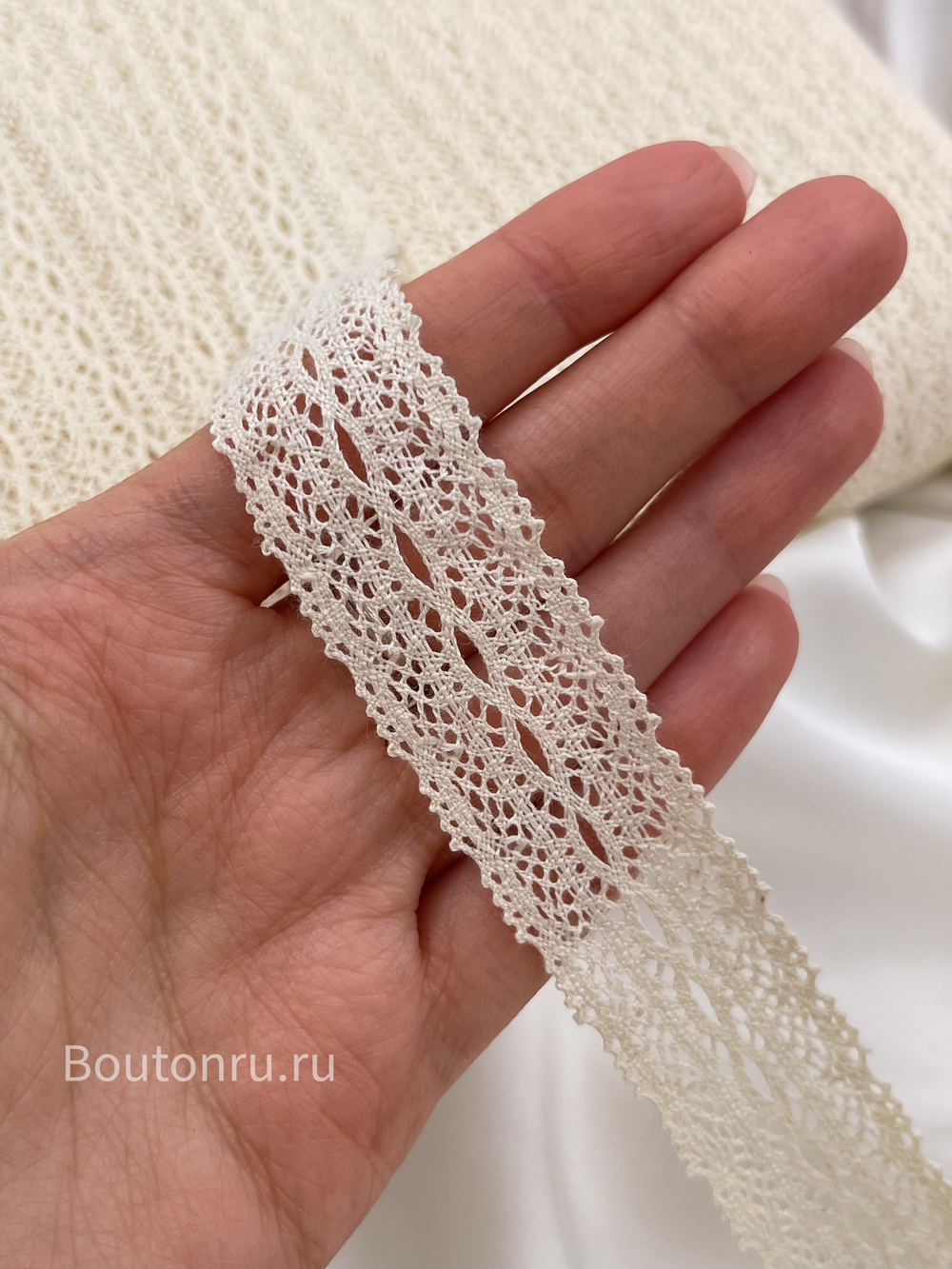 кружево бежевое