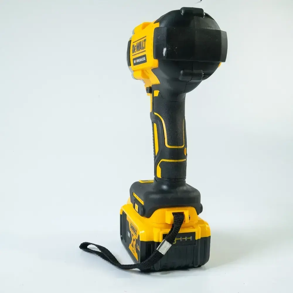 Dewalt, гайковерт аккумуляторный ударный, DCF894, от аккумулятора, 18 В, 600 Нм, 2 акб