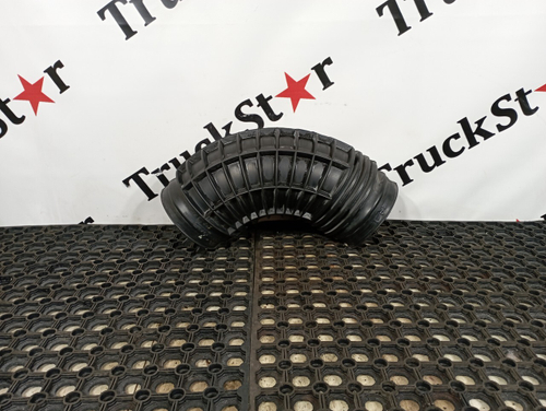 Патрубок воздушного фильтра 2018г