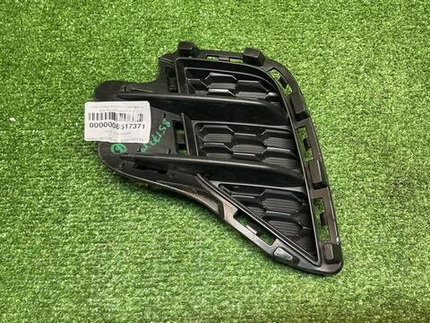 Накладка заднего бампера правая Kia Rio 4 X 20-22