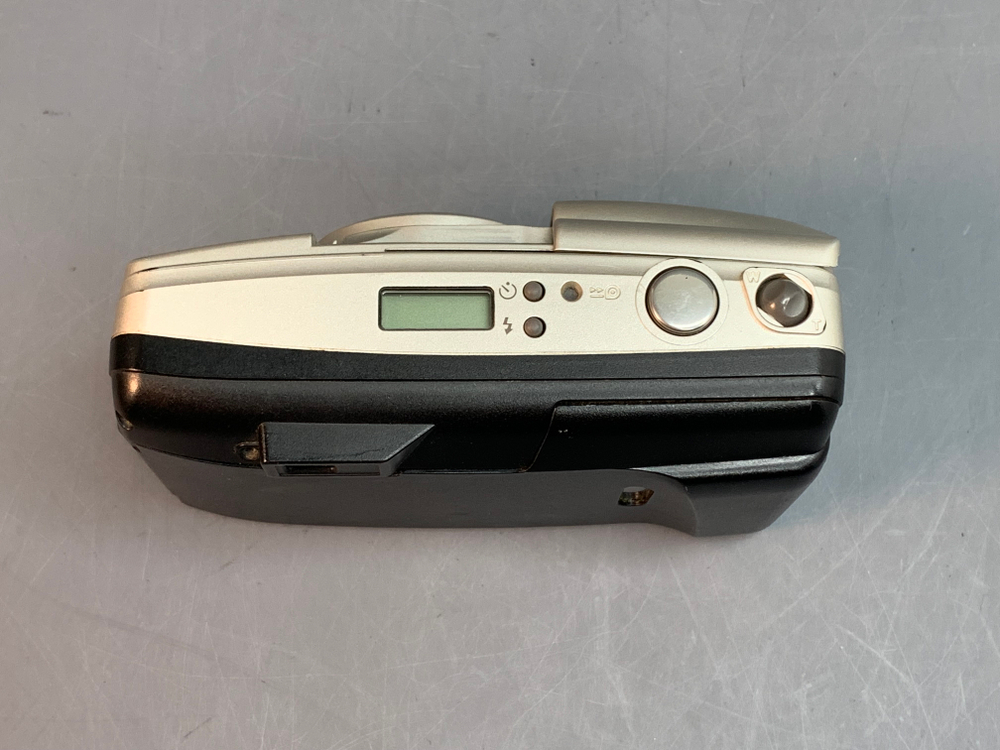 Olympus SuperZoom 105G