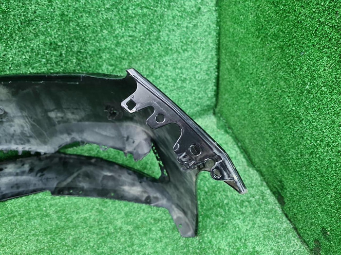 Бампер передний BMW 7er G11 G12 (2019-2022)