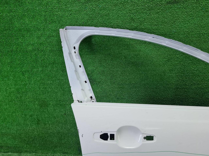 Дверь передняя правая Jaguar XE (2015-н.в.)