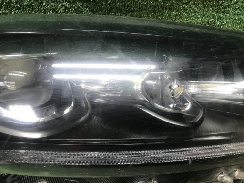 Битая Фара правая Kia Sorento 3 Prime (17-20) LED