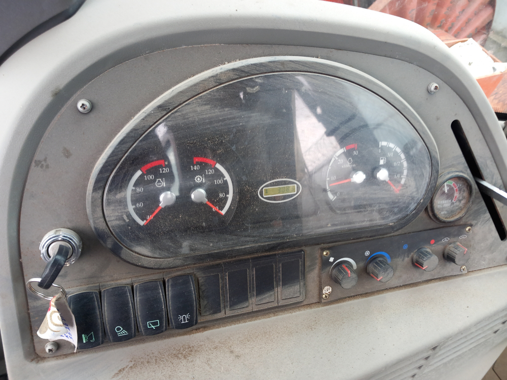 PROKEEPER R* Экскаватор-погрузчик R38 (Дизельный, 4,8 л, 102 л.с., АТ)