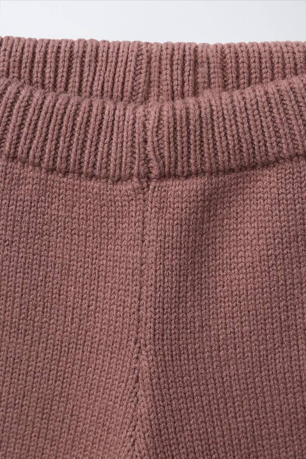 ZARA ПРЯМЫЕ ТРИКОТАЖНЫЕ БРЮКИ С ВЫШИВКОЙ, РОЗОВЫЙ/ЛИЛОВЫЙ