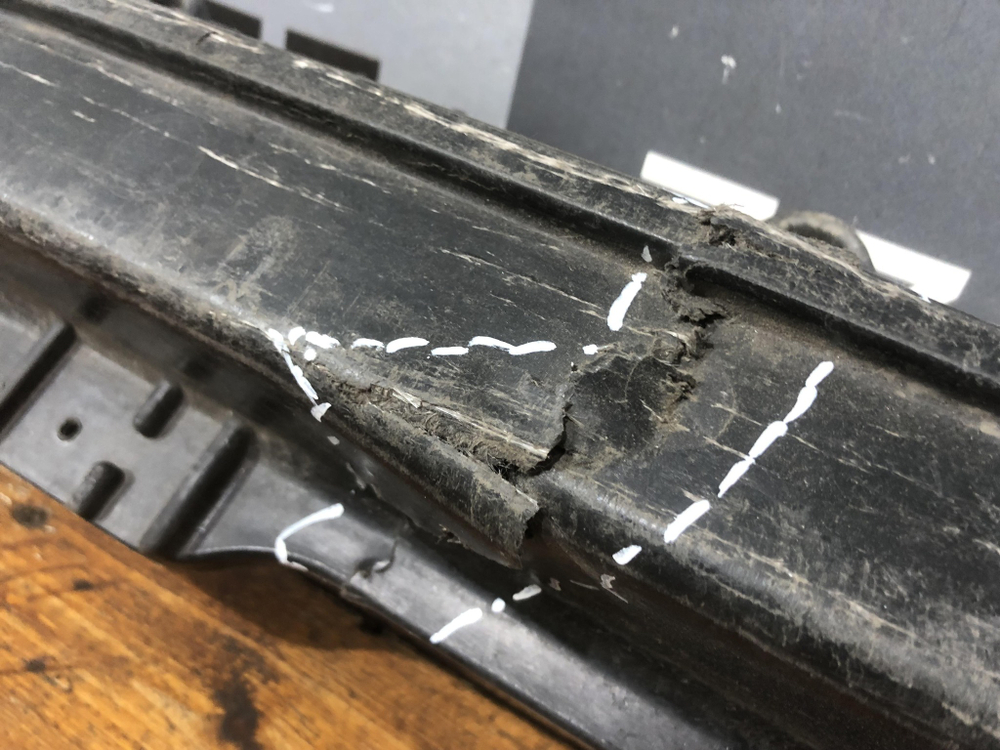 Усилитель заднего бампера Kia Sorento 3 Prime (UM) 14-20 Б/У Оригинал 86631C5000