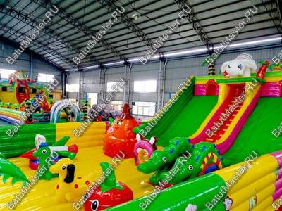 Коммерческий надувной батут "Сафари парк" 15*7*7 м