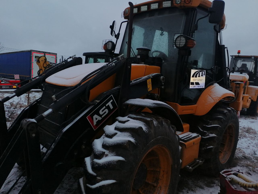 SHANMON 388 Экскаватор-погрузчик 388H (Дизельный, 4,8 л, 102 л.с., АТ)