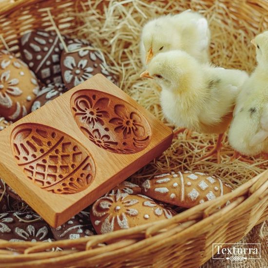 Пряничная форма Пасхальные яйца с цветами