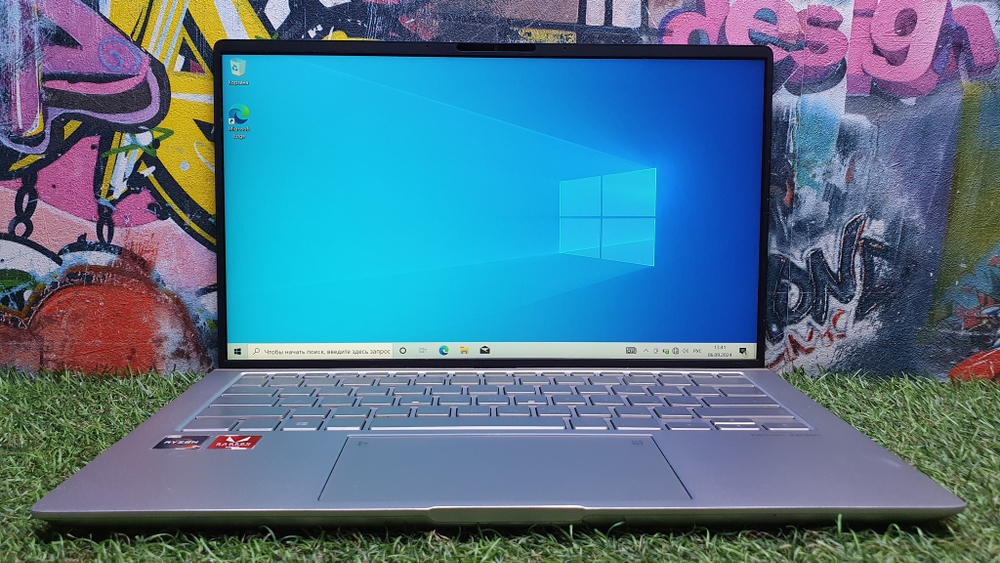 Ноутбук ASUS Ryzen 7/16Gb/FHD