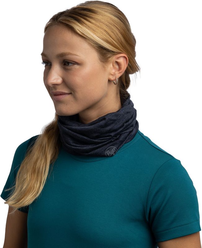 Шерстяной шарф-труба Buff Merino Lightweight Solid Night Blue Фото 3