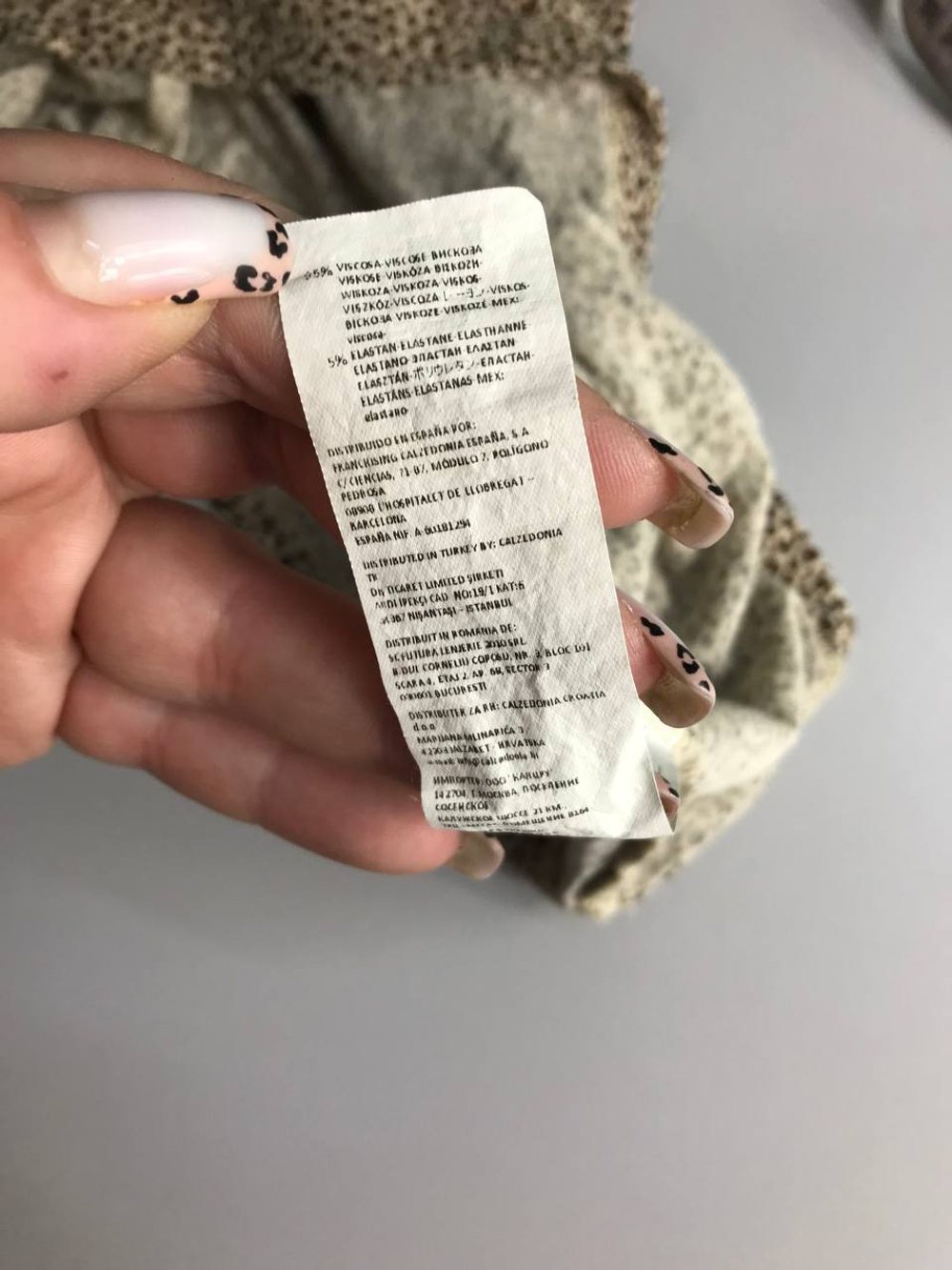 Платье Tezenis в анималистическом стиле, маркировка S, визуально на 44 размер