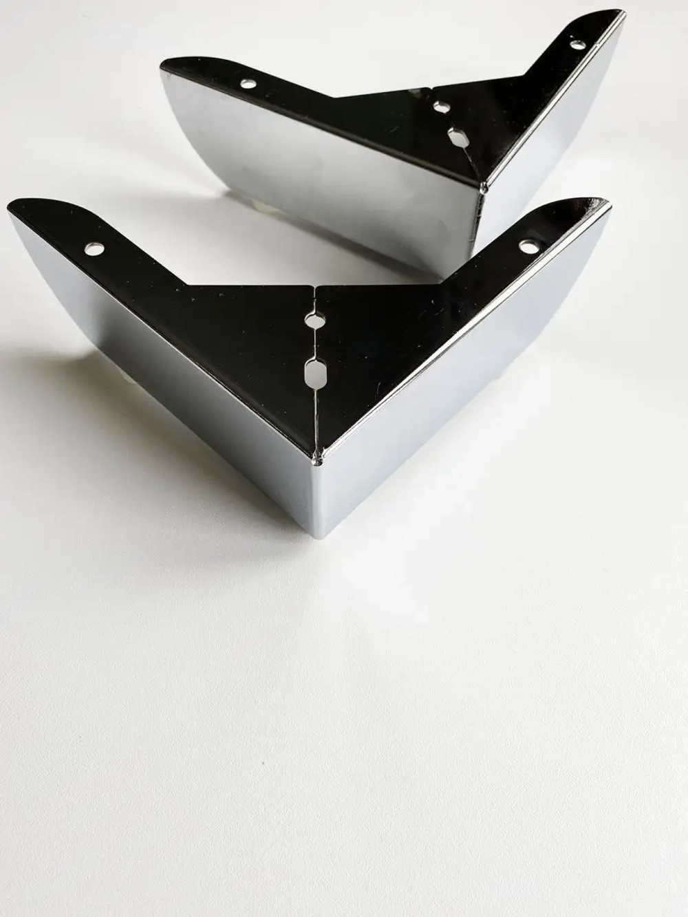 Угловая хромированная опора для мебели H=50мм, 2 шт