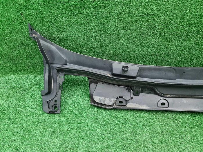 Жабо Land-Rover Discovery Sport (2019-н.в.)