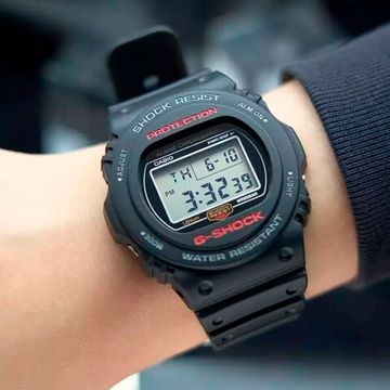 Наручные часы Casio G-Shock DW-5750UE-1DR
