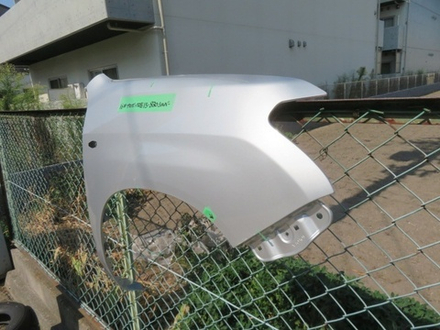 крыло переднее правое Toyota Probox NSP160 NCP165