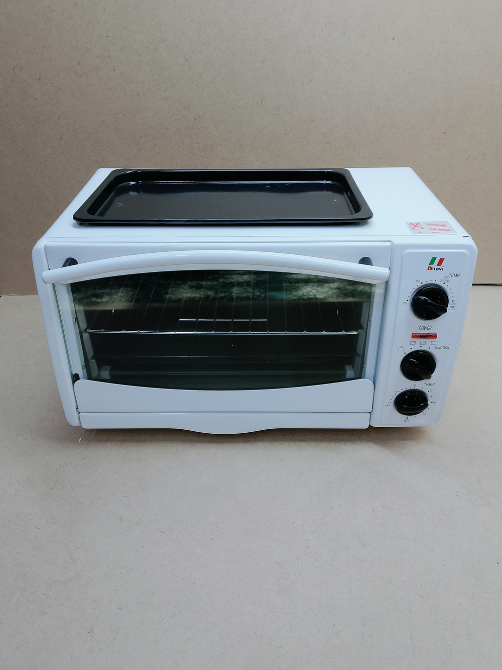Печь электрическая DH-1500 1400Вт 16L (функция гриля, тостера)